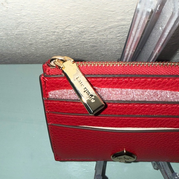 Kate Spade Cherry Red Pebbled Leather Card Holder with Gold Detail & Dust Bag - Picture 4 of 6